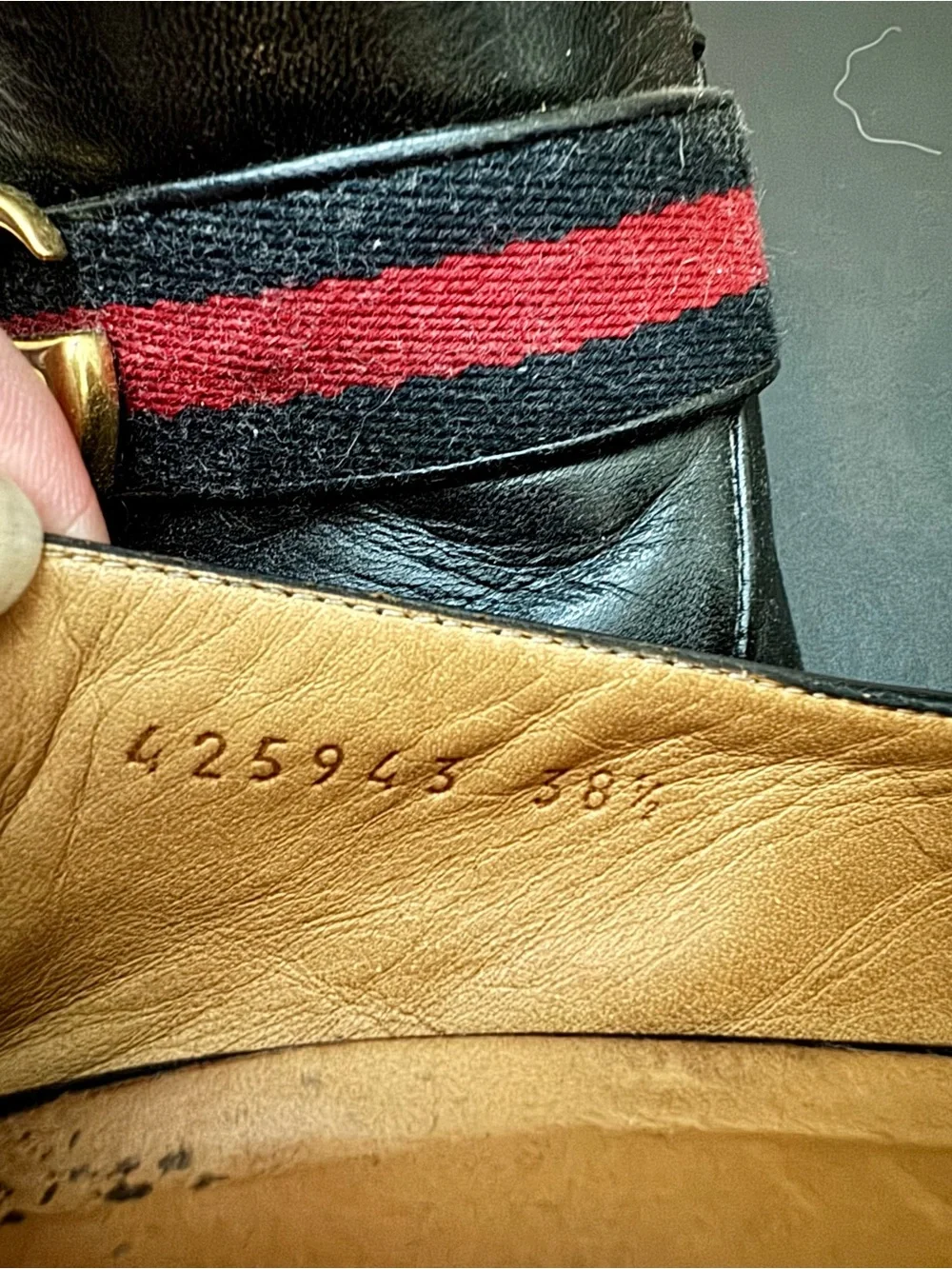 Authentic Gucci Peyton Black Leather Loafers with Red Stripe and Pearls